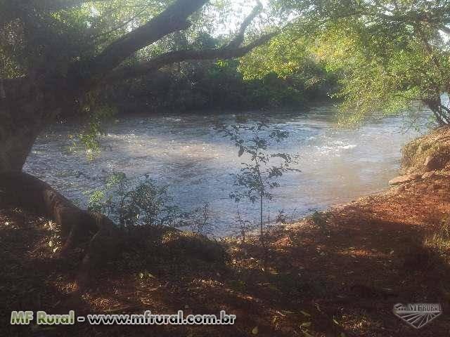 Chácara na beira do rio cai - Foto 2