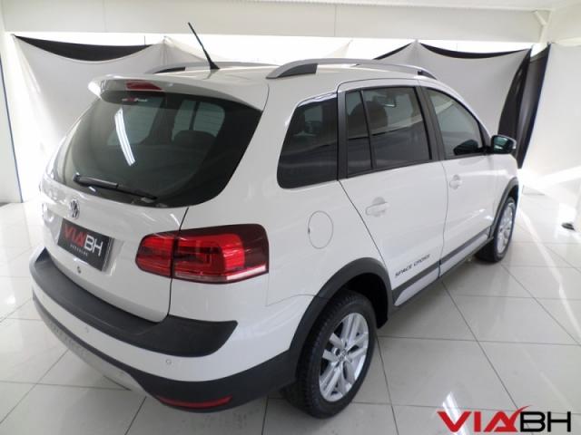 VOLKSWAGEN SPACE CROSS 1.6 MSI 16V 2015 - Foto 4