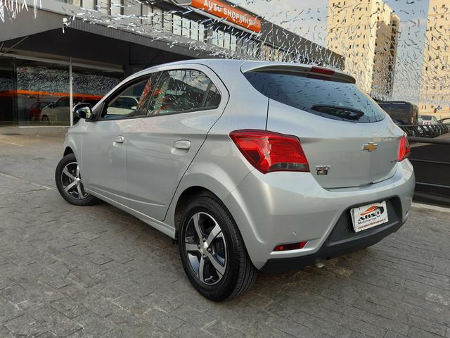 Onix 2019 1.4 LTZ RARIDADE! 25km aceito troca FE - Foto 4