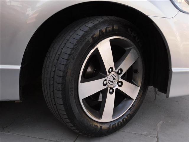 Honda Civic 1.8 Lxs 16v - Foto 5