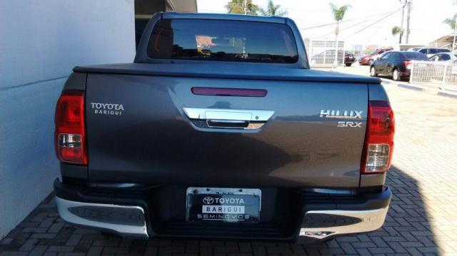 TOYOTA HILUX CD SRX 4X4 2.8 TB AT Cinza 2018/2018 - Foto 10
