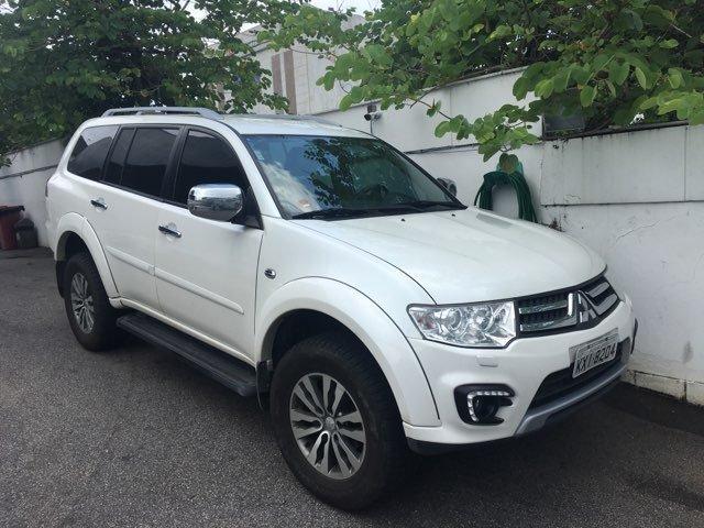 MITSUBISHI PAJERO HPE 3.2 4X4 T.I. DIES. 5P AUT. 2017 