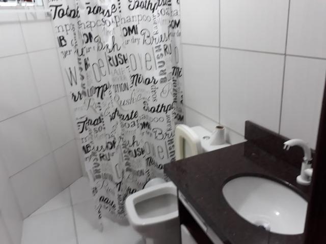 Lindo Sobrado a poucos metros do Mar - Foto 3