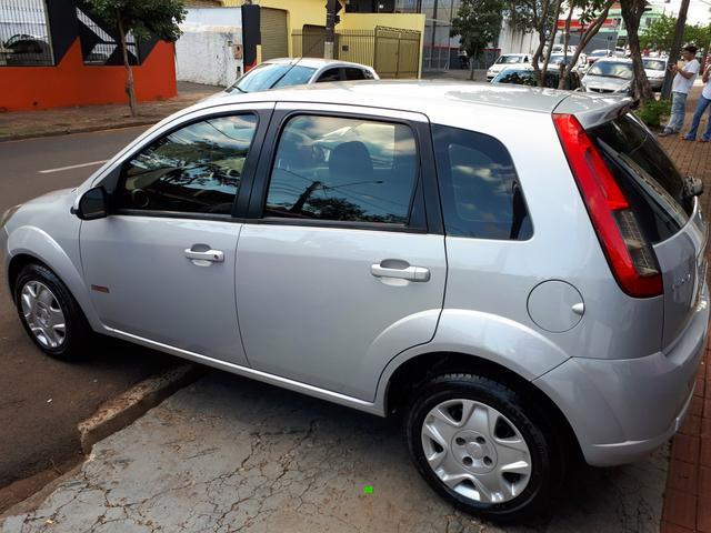 Fiesta Class 1.6 completo 2011 Prata - Foto 5