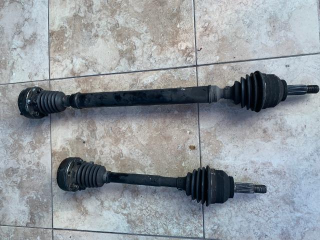 Semi eixo completo vw fox 1,0 original cada lado 150 reais