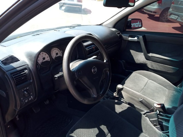 Astra advantage 2.0 2011 - Foto 6