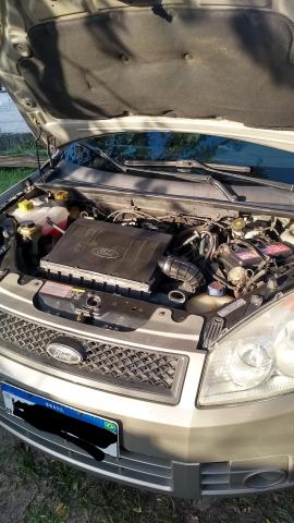 Ford fiesta 1.6 class 09/10 - Foto 6