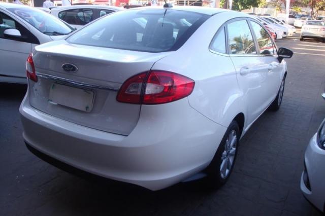 FORD FIESTA SEDAN - Foto 5