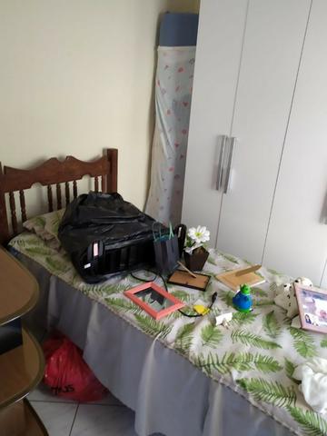 Vendo duas Casas no mesmo terreno, com entradas independentes, Òtimo Preço! - Foto 7