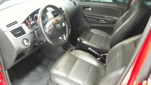 Fox 1.6 Flex Comfortline Completo + Couro + C Som Volante - Foto 9