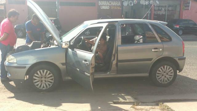 Vendo um gol 16v