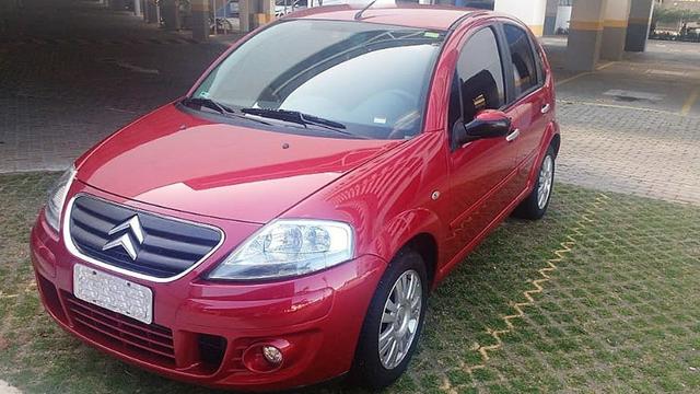 Citroen C3 2011 Exclusive 1.4 manual 8 v Flex - Foto 6