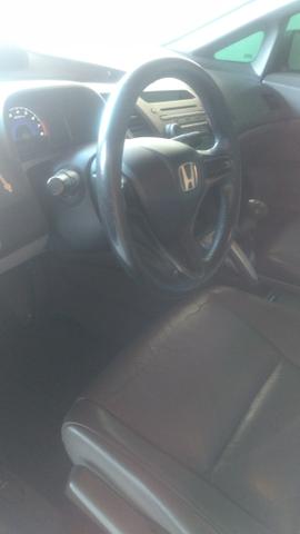 Civic - Foto 4