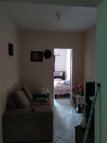 Vendo duas Casas no mesmo terreno, com entradas independentes, Òtimo Preço! - Foto 3