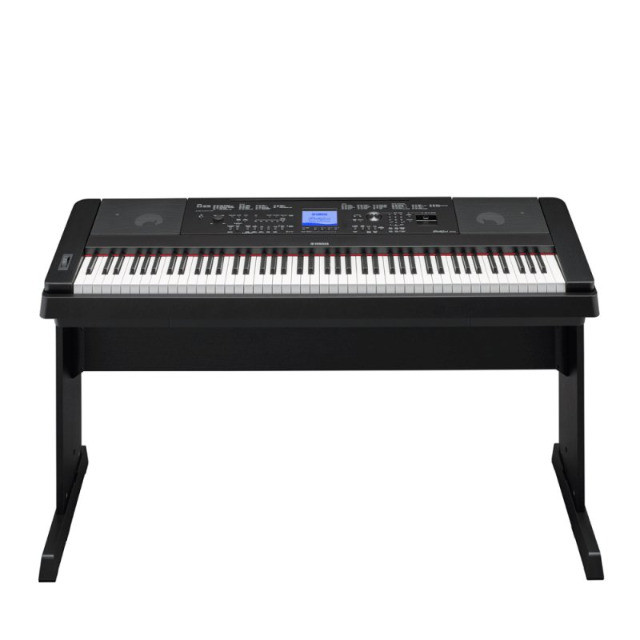 Vendo Piano digital Yamaha DGX-660