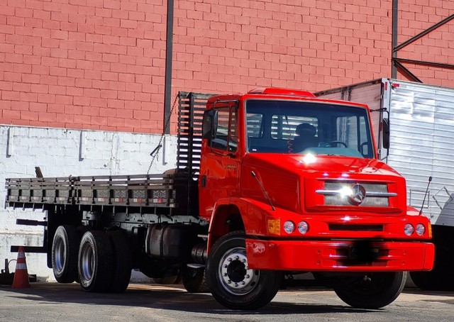 MERCEDES BENZ 1620