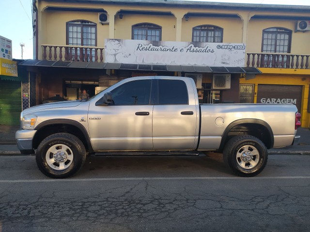 DODGE RAM 2500 CD 4X4 DIESEL