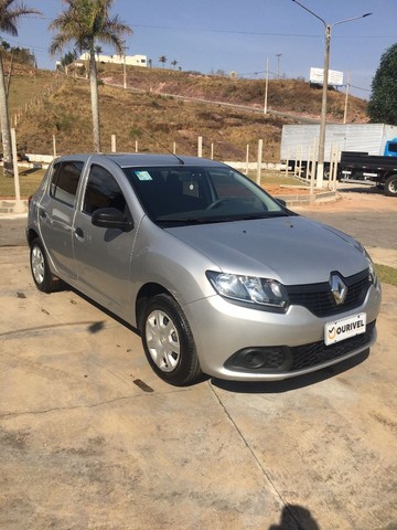 RENAULT SANDERO 2020