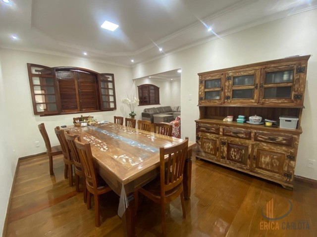 Apartamento à venda com 05 quartos Bairro Campo Alegre, Conselheiro Lafaiete