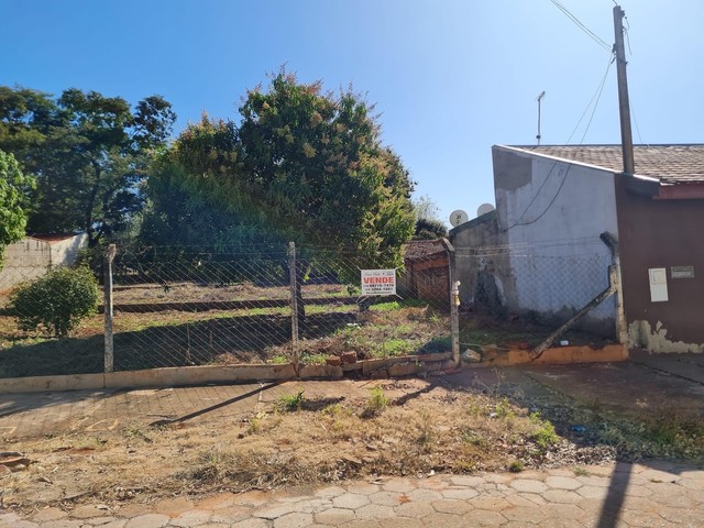 Terreno em Condomínio para Venda - Iacanga / SP no bairro Estrada acesso  Iacanga, área total 940,00 m², área construída 940,00 m²