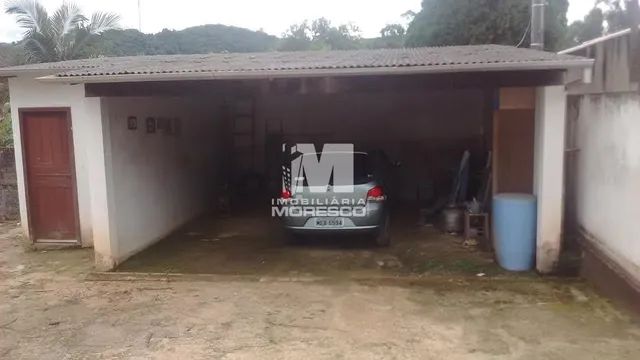 Casas à venda na Rua do Trinta - Réis em Florianópolis, SC - ZAP