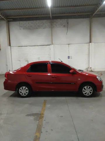 Etios Sedan 1.5 2018 c/ KIT Gás 