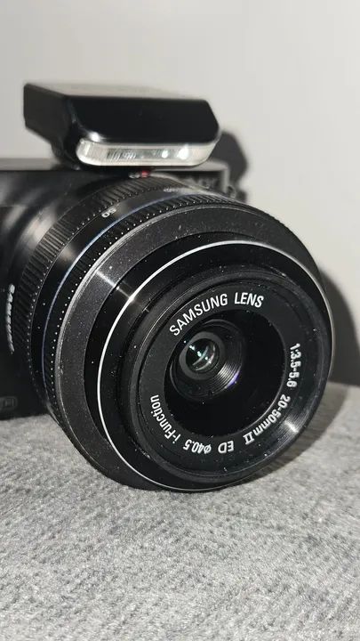 Câmera Samsung NX1000 Mirrorless - Foto 4