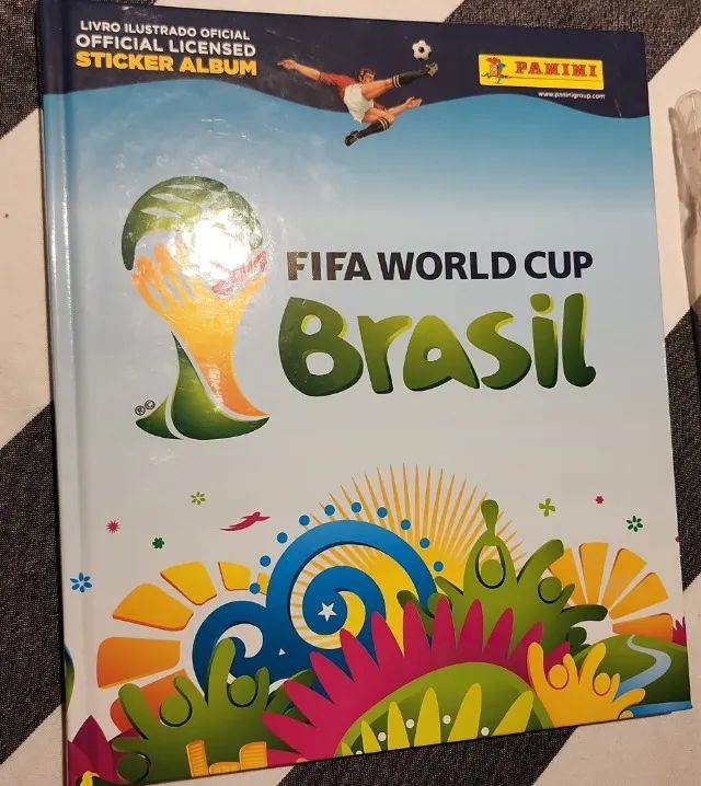 Álbum da Copa 2014 do Brasil completo em capadura