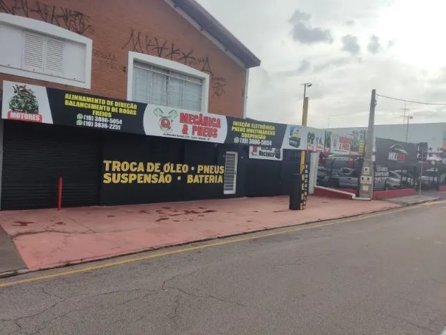 Loja peças centro automotivo integrado.