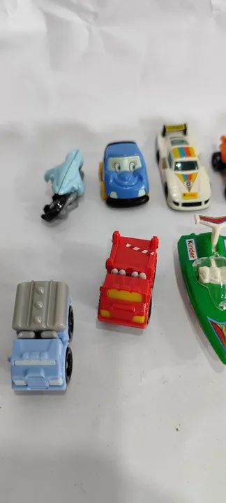 Miniaturas Kinder Ovo colecionáveis  - Foto 5