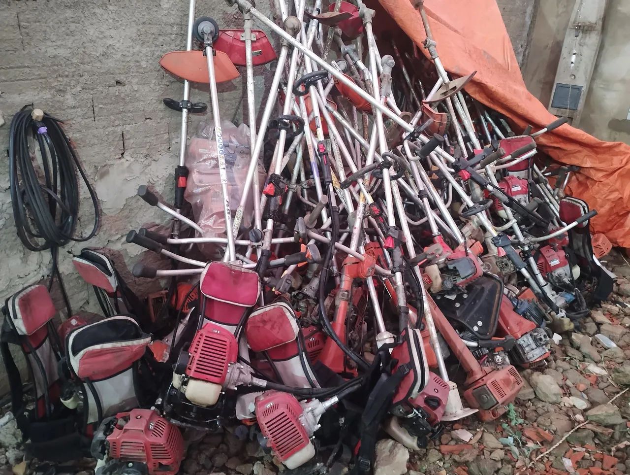 Roçadeiras usadas - várias unidades - Foto 2