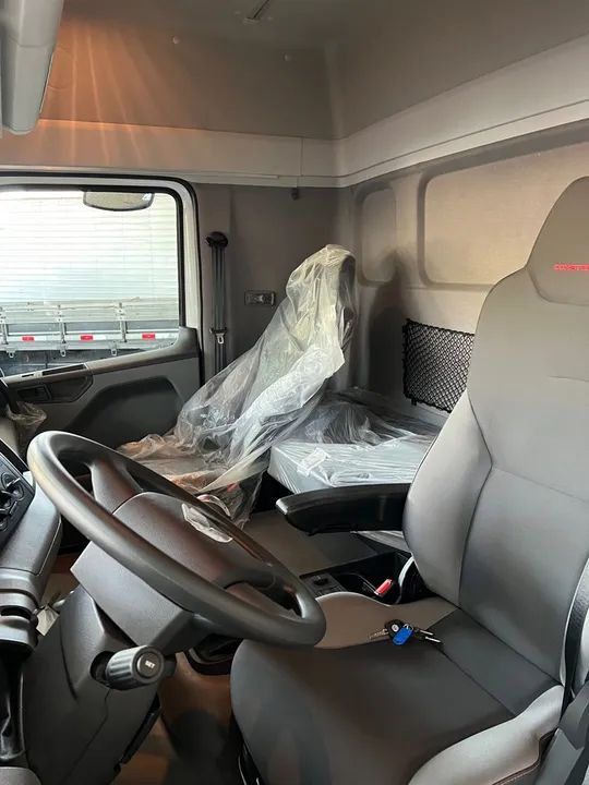 VW 26.280 6x4 Chassi 2023 O KM sem Uso  - Foto 7