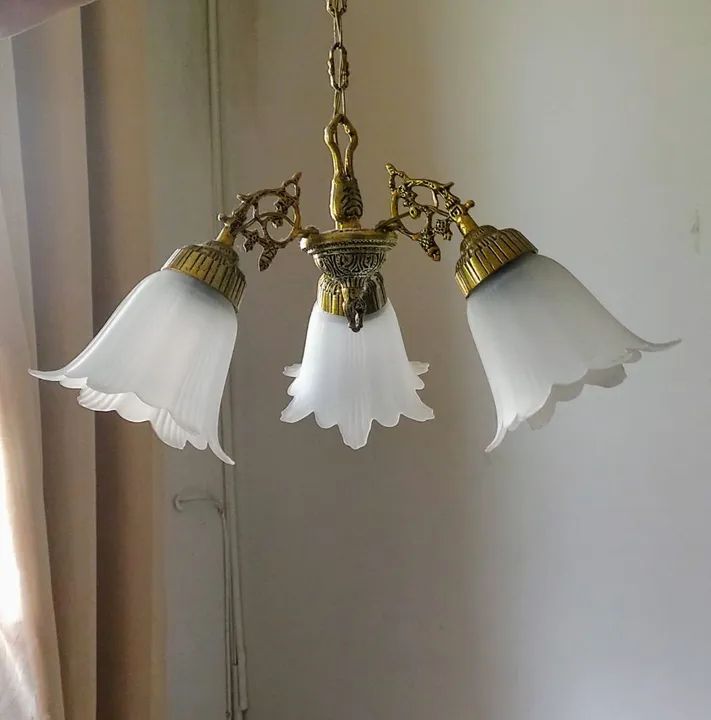 Lustre em Bronze Tulipa