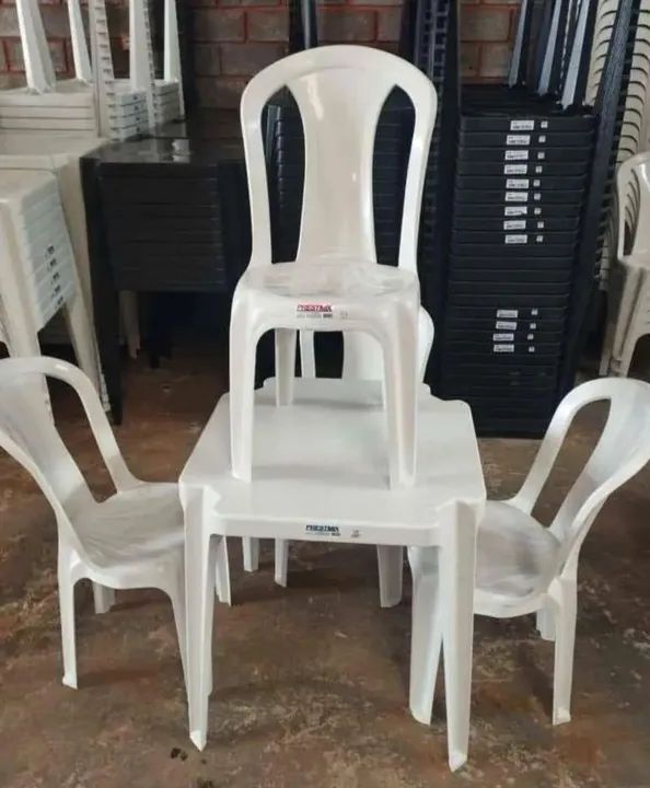 Cadeiras e Mesas novas o conjunto. - Foto 3