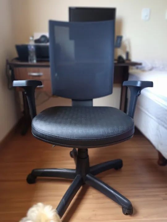 CADEIRA EXECUTIVA DE ESCRITÓRIO - Foto 3