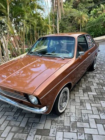 Chevette ano 1977 km 10.600 placa preta 