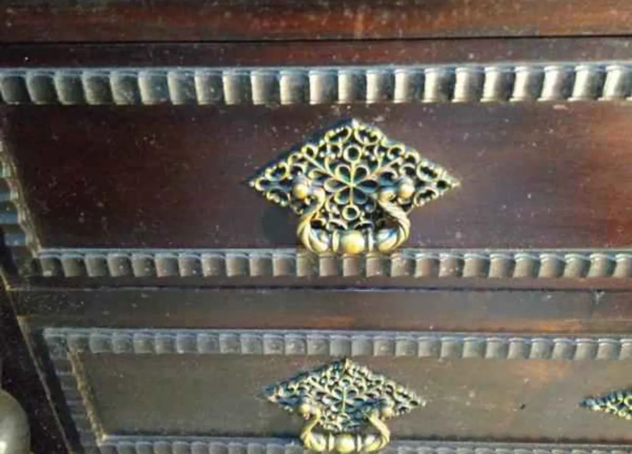 Cômoda Manoelino.  <br>Sou particular, não entrego <br>Retirada na Tijuca-RJ - Foto 4