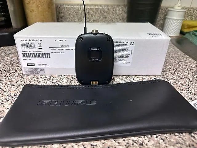 Microfone Sem Fio Shure SLXD1 - Novo - Foto 4