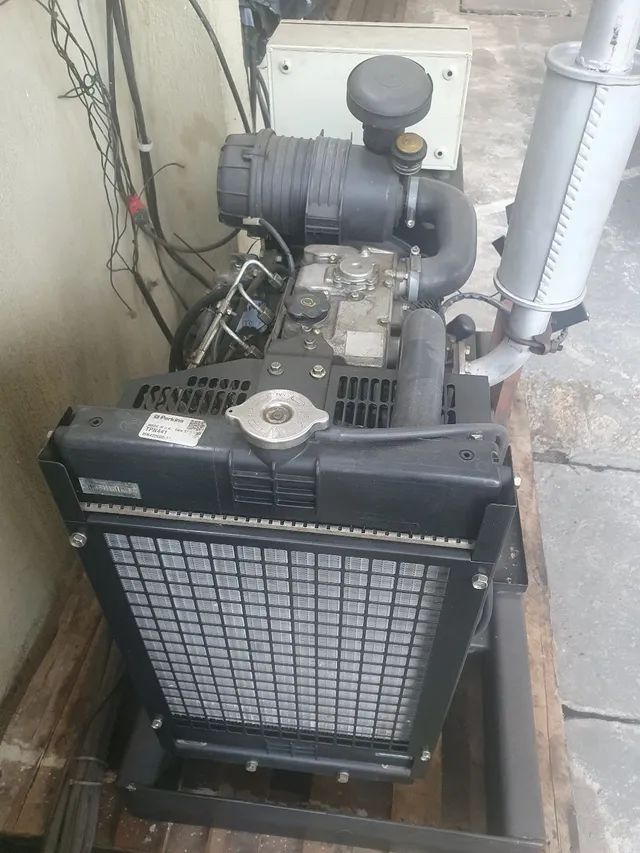 Gerador diesel   30 kva
