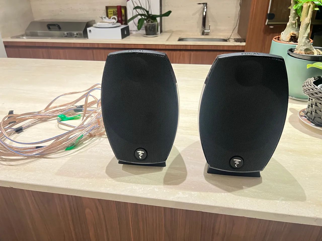 Vendo par de caixas de som Focal Dome, originais