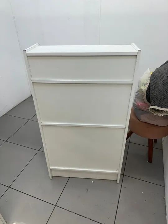 Balcão de Loja Branco com Gaveta e Prateleiras - Foto 2