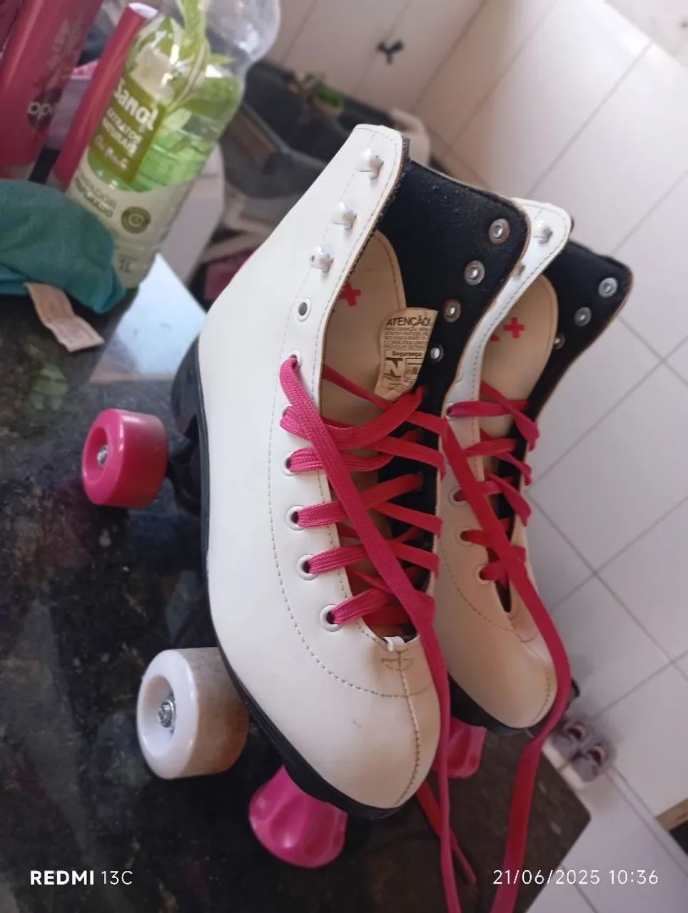 Patins Roller Skate Retro - Diversão Garantida! - Foto 5