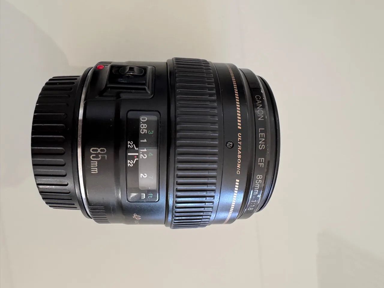 Lente Canon EF 85mm f/1.8 USM - Foto 2