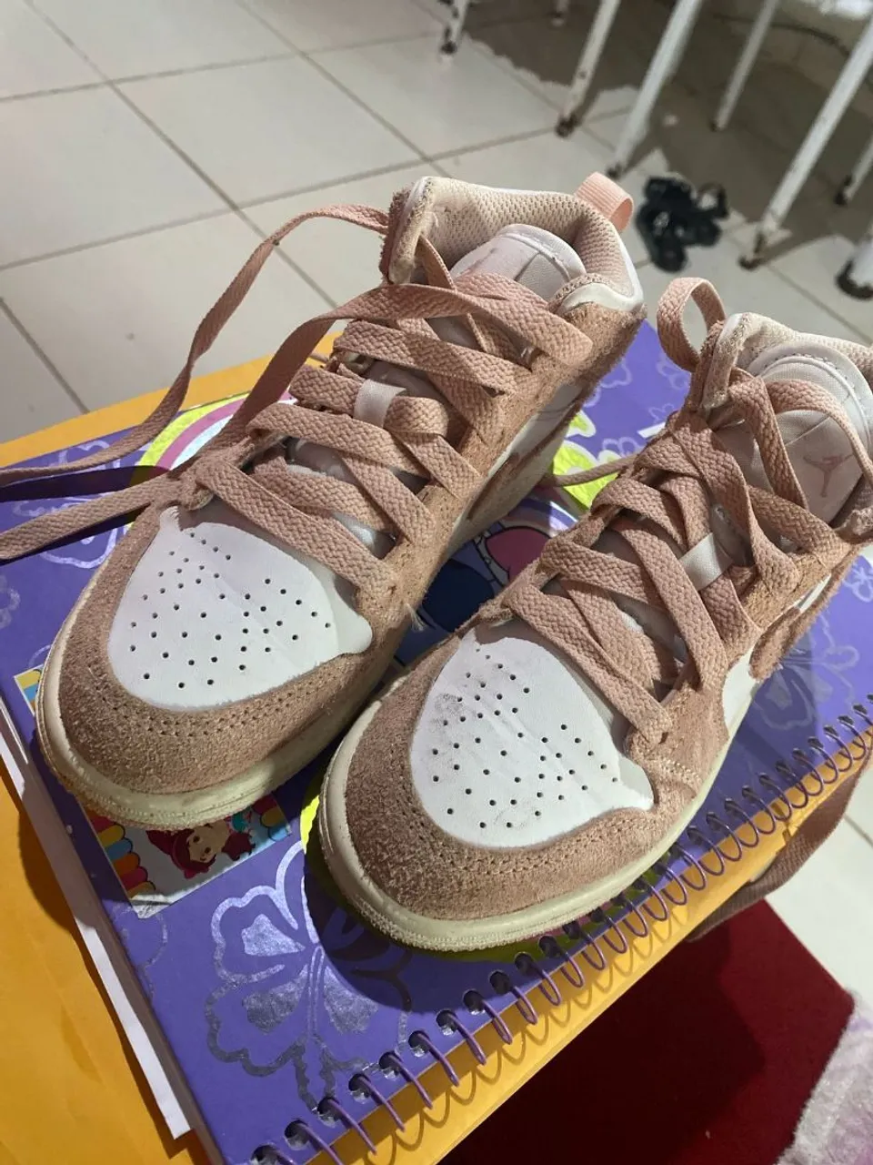 Lindo tênis Nike n:27