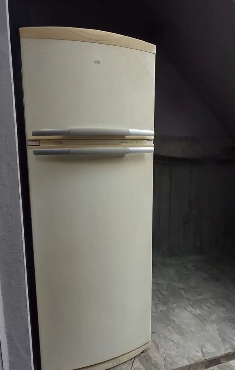 Geladeira Brastemp 470 LTS. Freezer Frostfrer