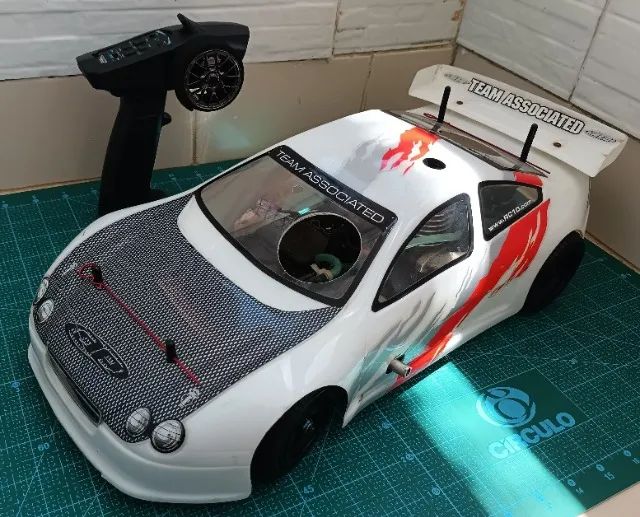 Automodelo Nitro NTC3 1/10 (platicamente novo)