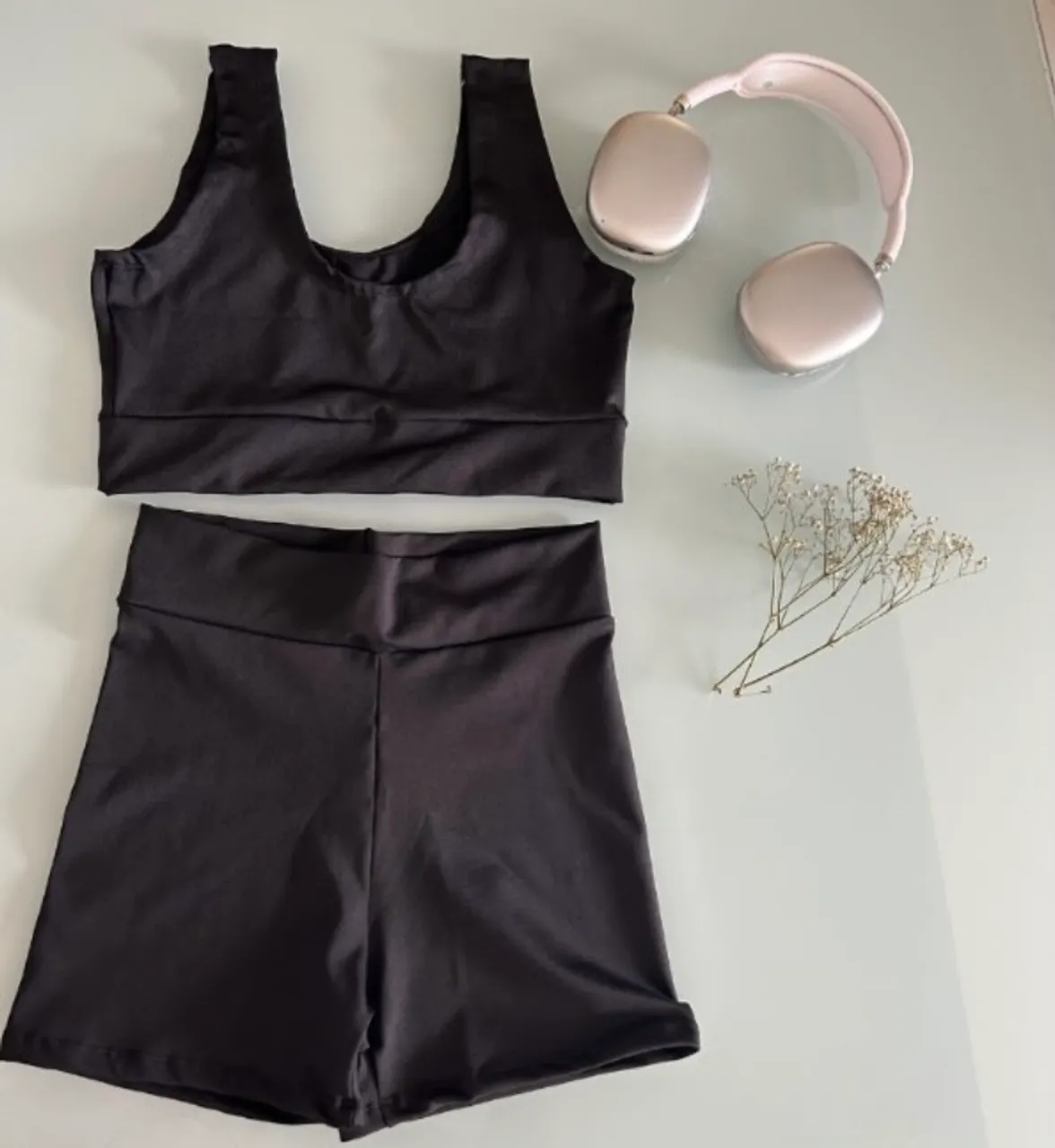 Conjunto Fitness Preto - Top e Short