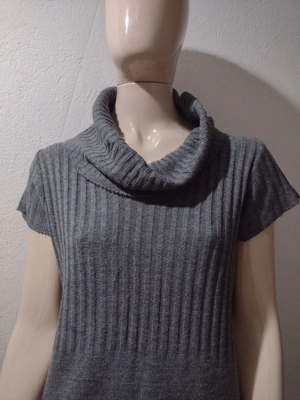 Blusão de tricô gola cowl