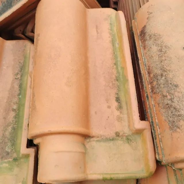 Telhas Portuguesa. - Foto 2