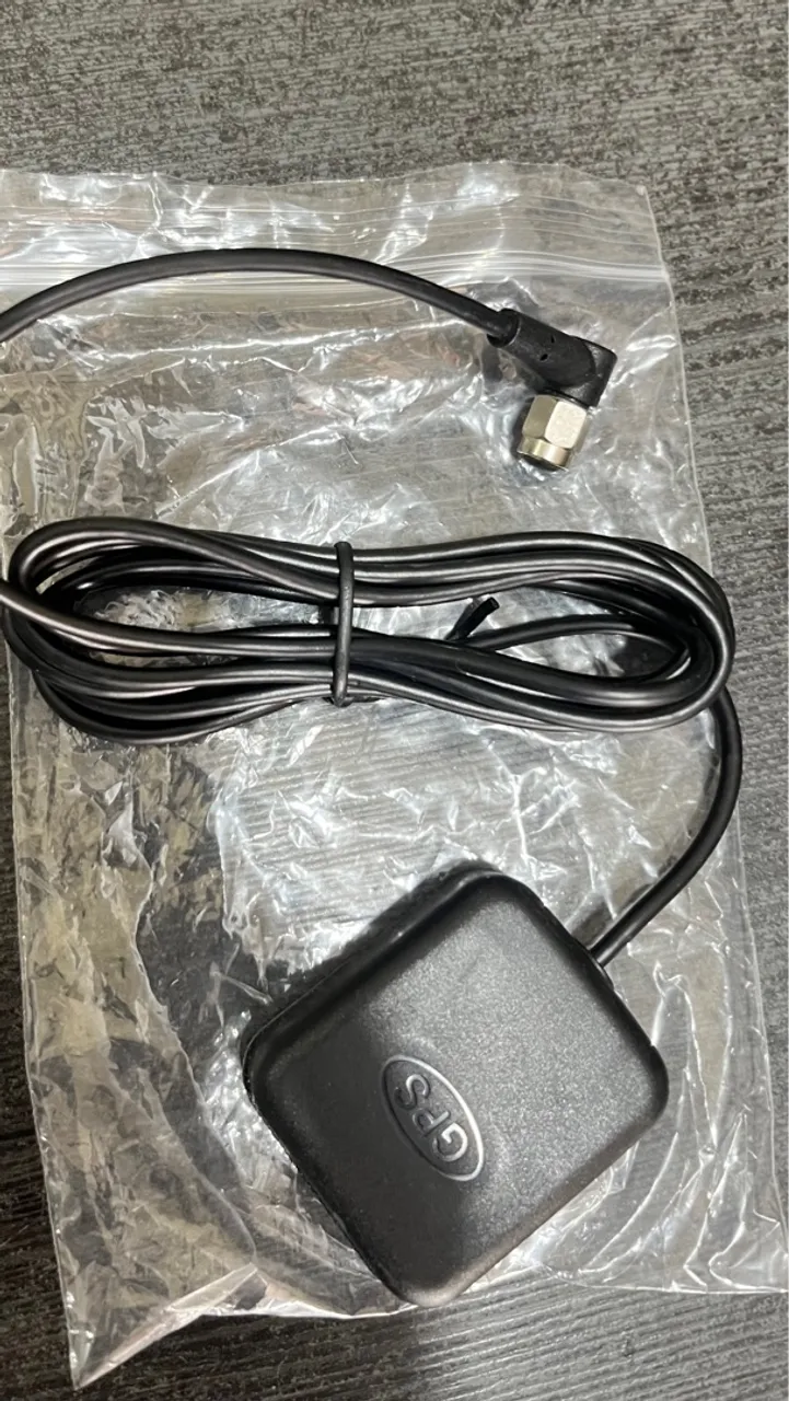 Antena GPS Automotiva/rastreador/multimidia/dvd//lacradas